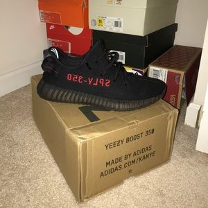 Yeezy boost 350 v2 bred