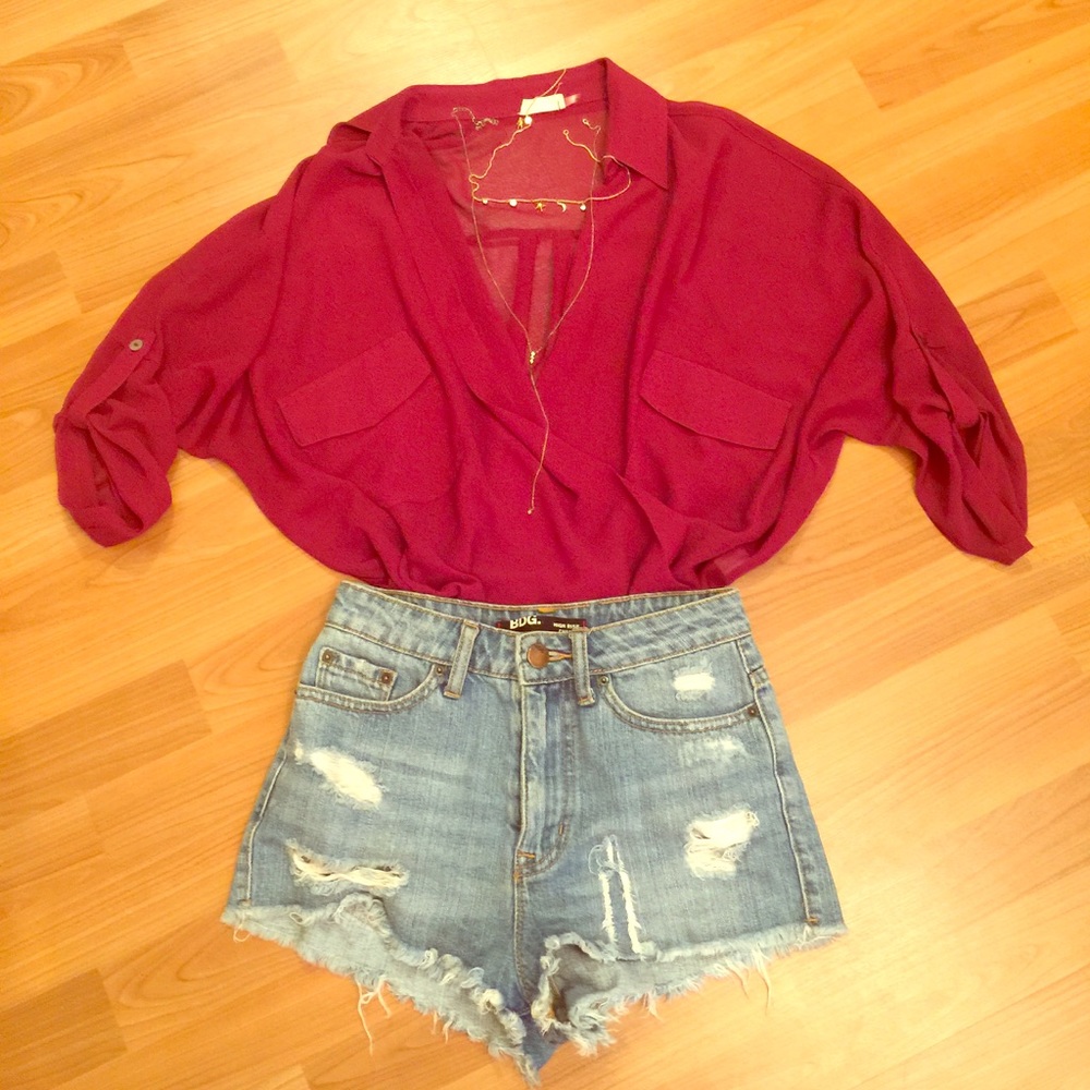 ✨Tobi sheer maroon front cross top with pockets S