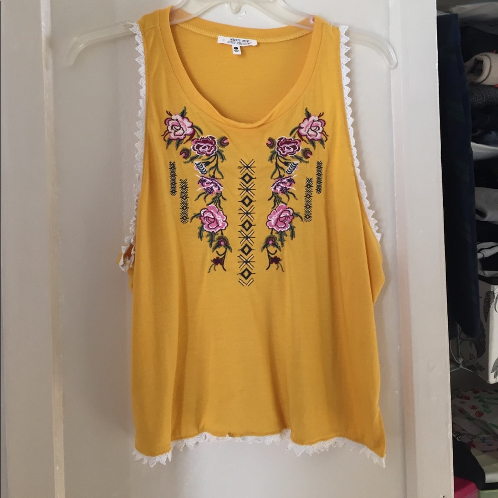 🌸 Yellow flower embroidered sleeveless crop top