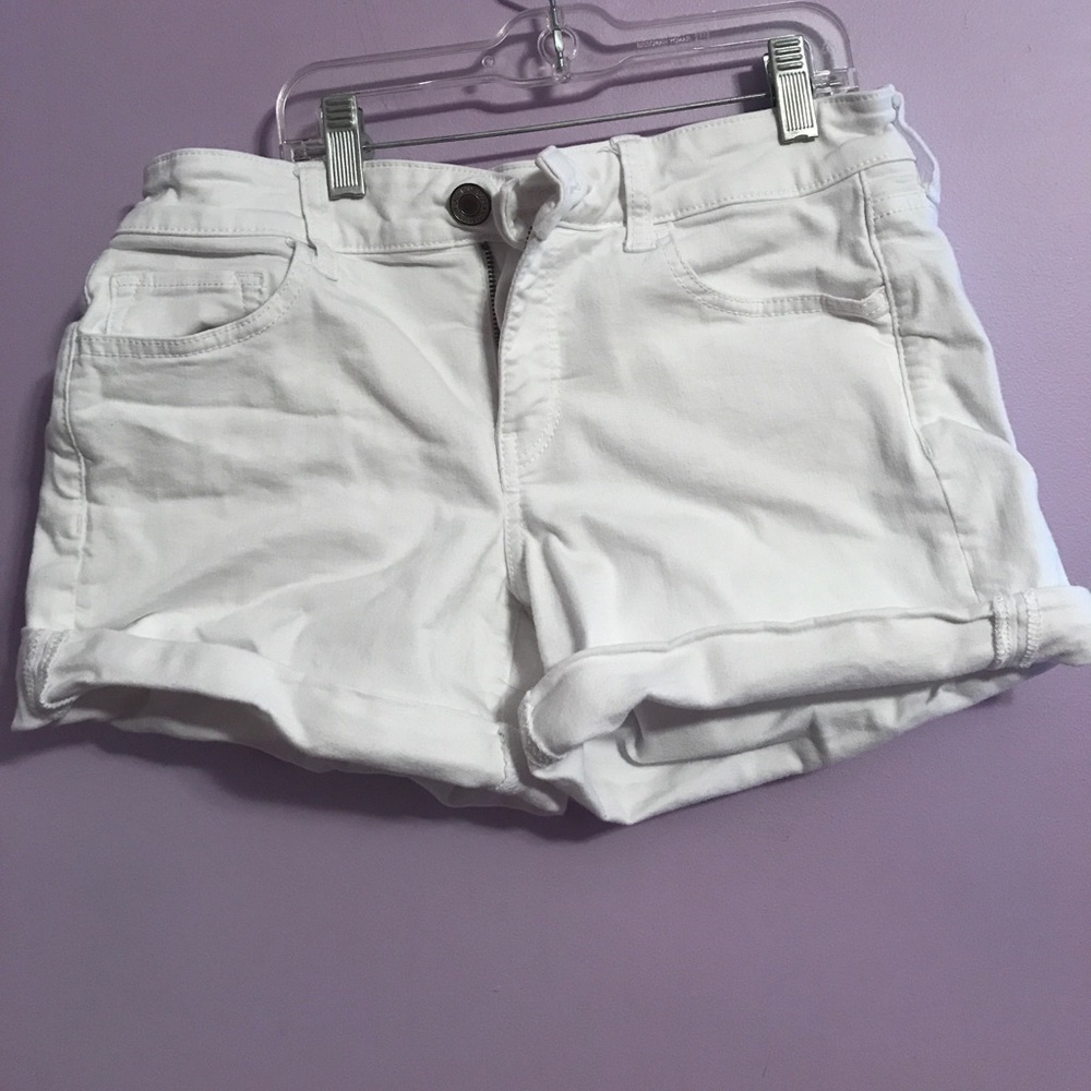 AEO White Shorts