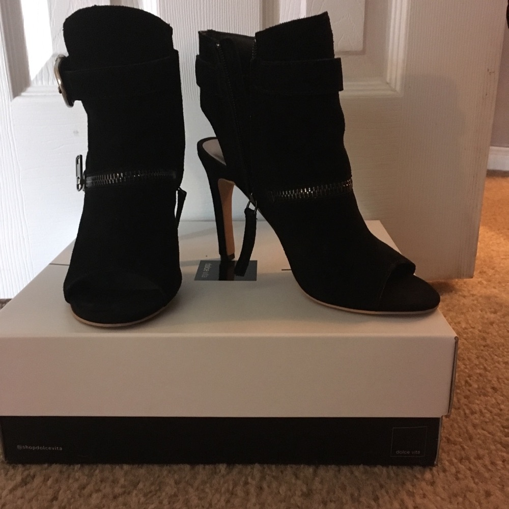 Dolce Vita booties, never worn 7