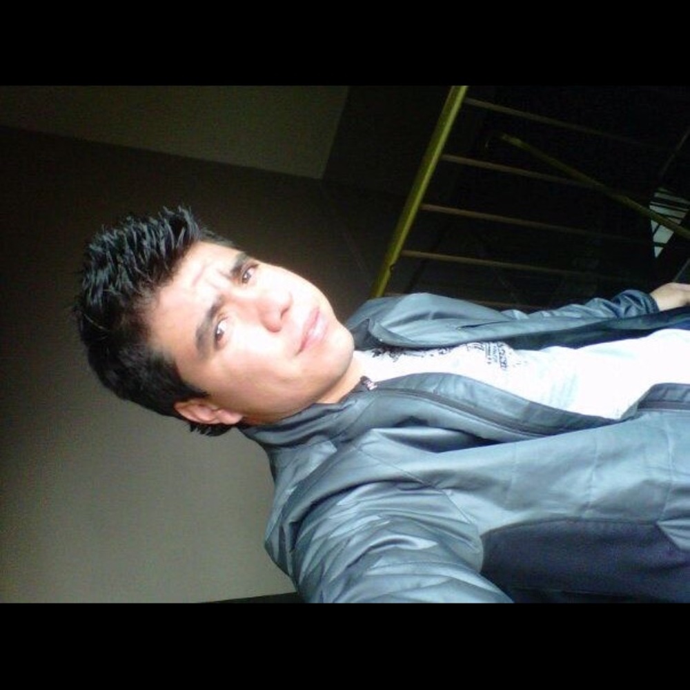 Meet your Posher, Carlos