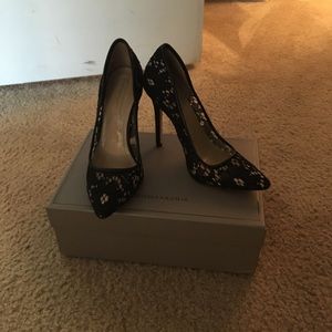 BCBG Max Azria black pumps 7