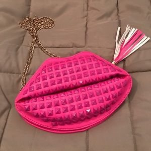 Studded 💋 crossbody bag