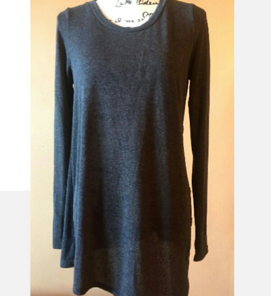 Long-sleeved Comfy Tee