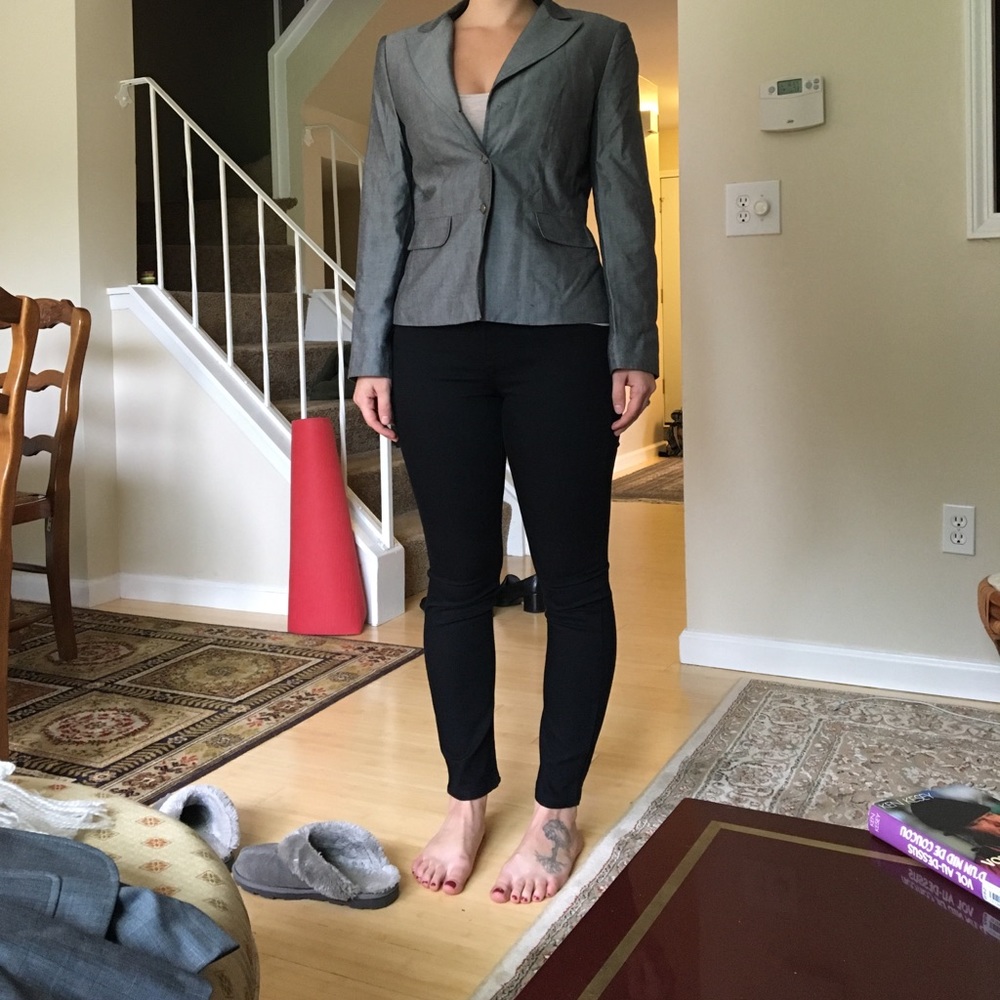 Tahari blazer