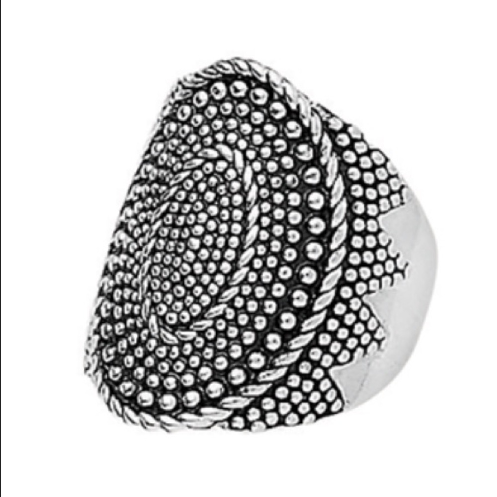 Chevie Premier Designs Ring