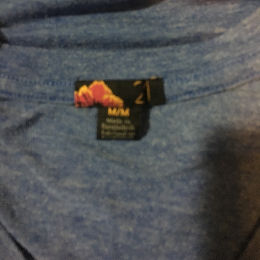 Blue fitted tee - Picture 3 of 3