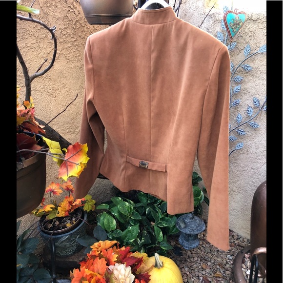 Host pick🎉Donna Morgan Petite -Jacket /slacks🍁 - Picture 2 of 4