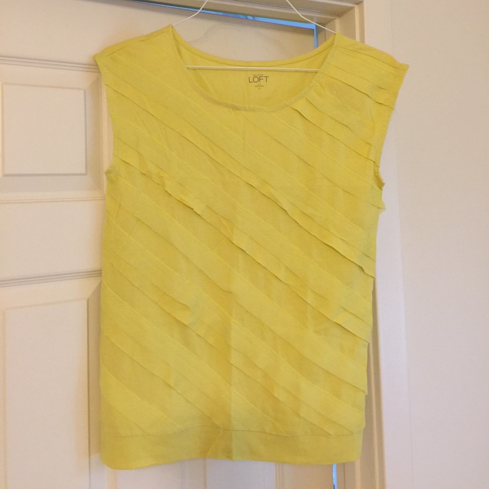 LOFT▪️*NWT* Sleeveless Top