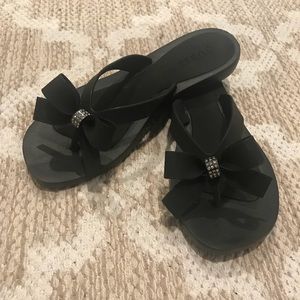 Guess Sandals Black Size 6 Never Worn