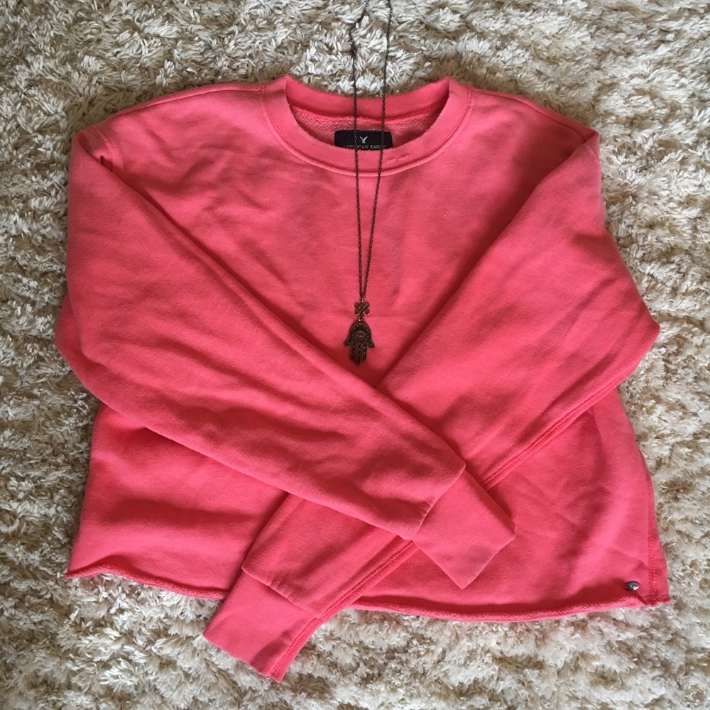 American eagle cropped pink sweatshirt