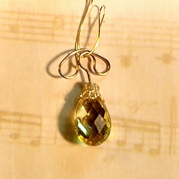 #0163 Lemon Citrine Briolette Pendant - Picture 1 of 1