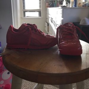 Puma size 10c shoe