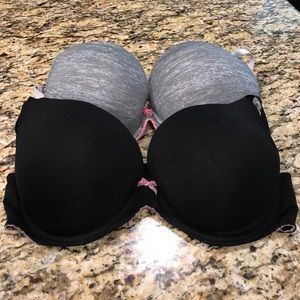 Two padded bras 38D