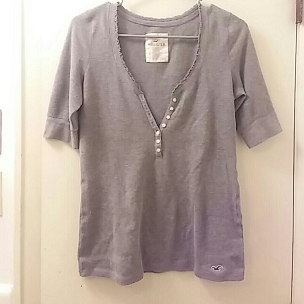Hollister shirt