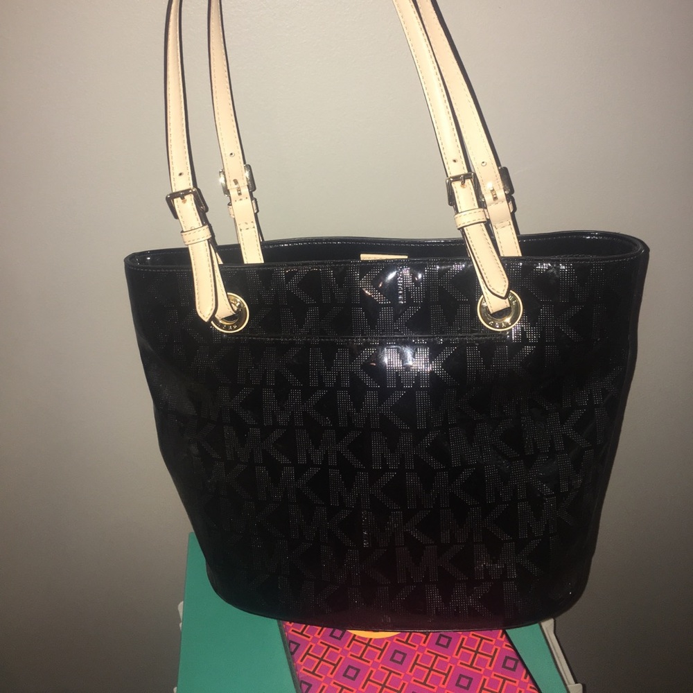Black Metallic Micheal Kors purse SOLD