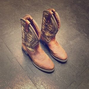 Artiat Men’s Leather Cowboy Boots