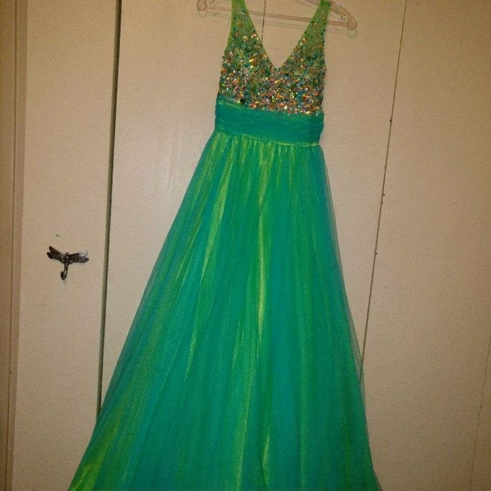 Formal prom dress