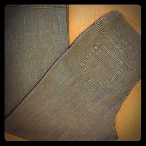 Like New!!! Pull-On Jeans-Petite Length