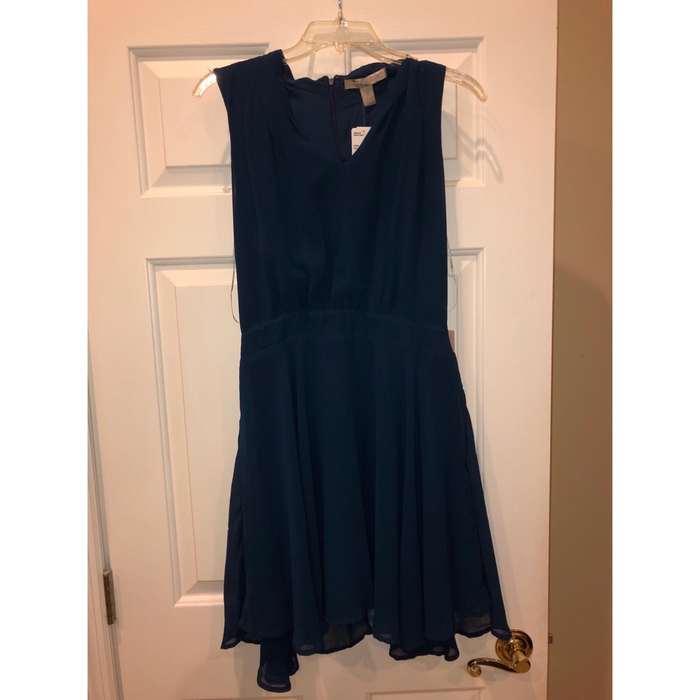 Forever 21 dress navy never worn