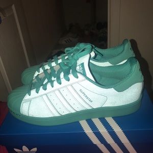 Adidas superstar adicolor