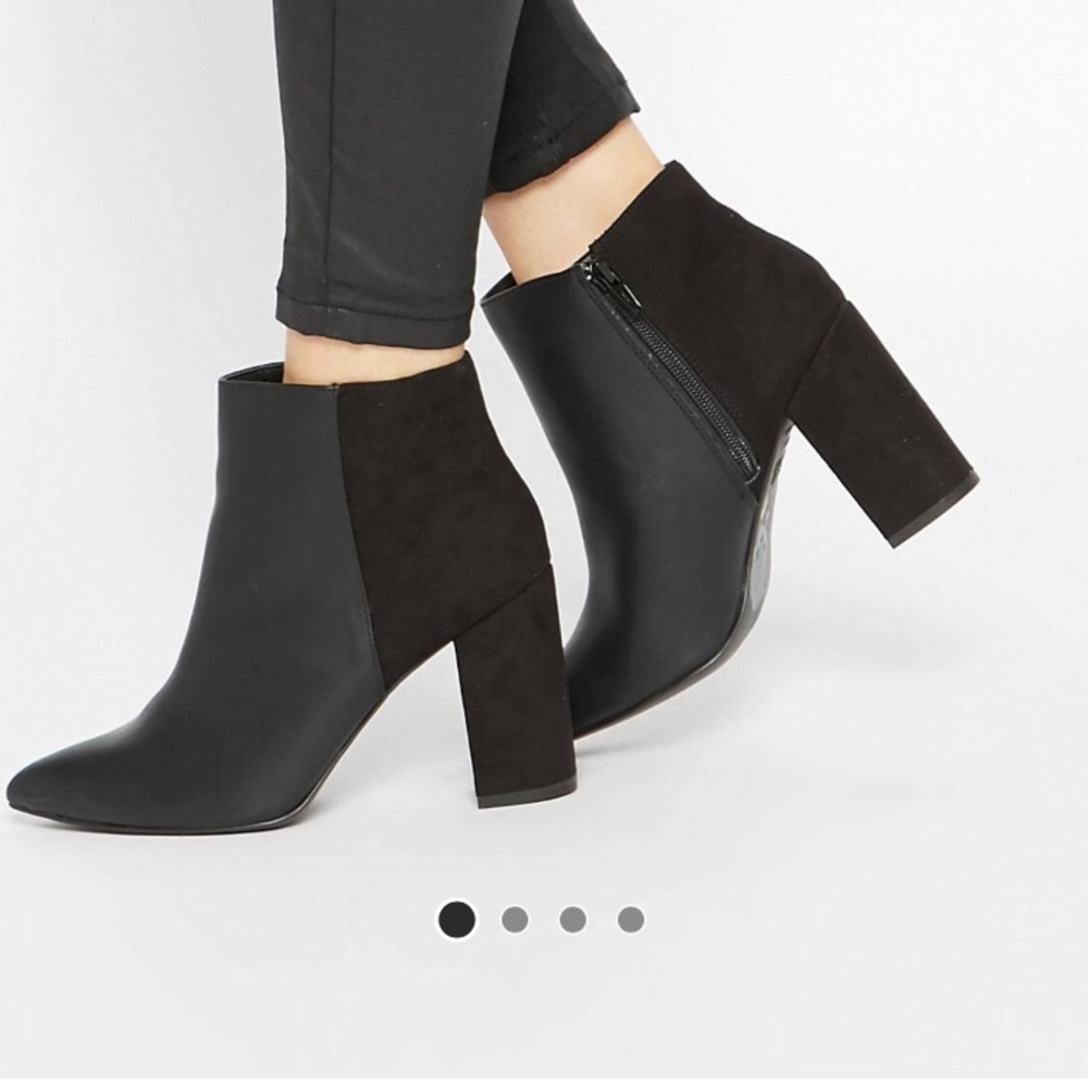 Black New look wide fit block heeled ankle boots