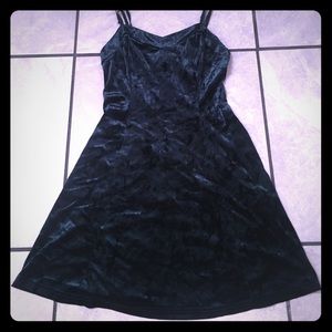 Perfect Sexy Crushed Velvet fitted Mini Dress