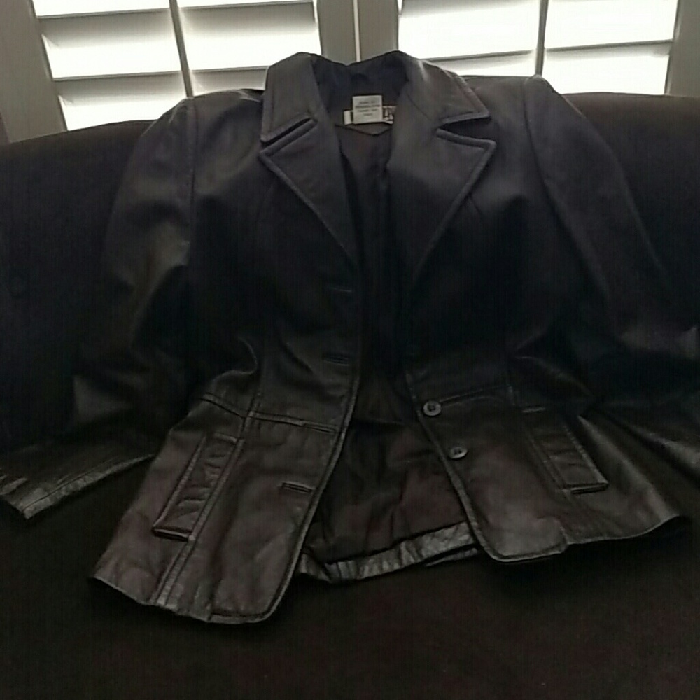 Womans genuine leather jacket