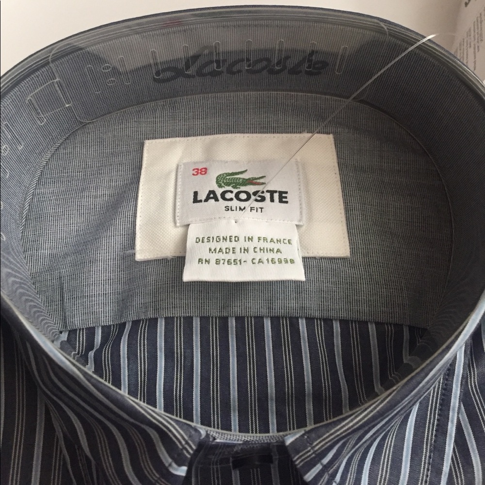 Lacoste Size: Small - Picture 3 of 4