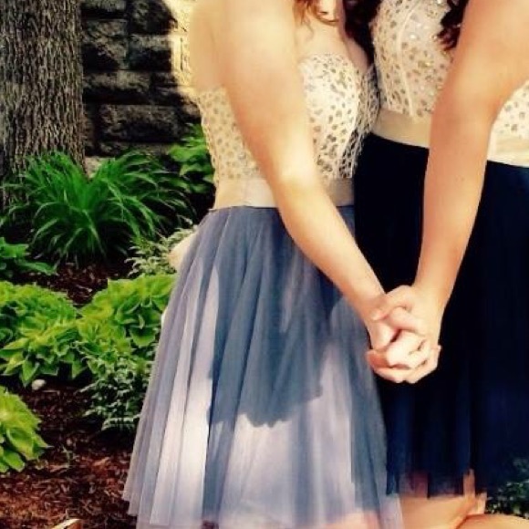 Dress - Picture 2 of 3