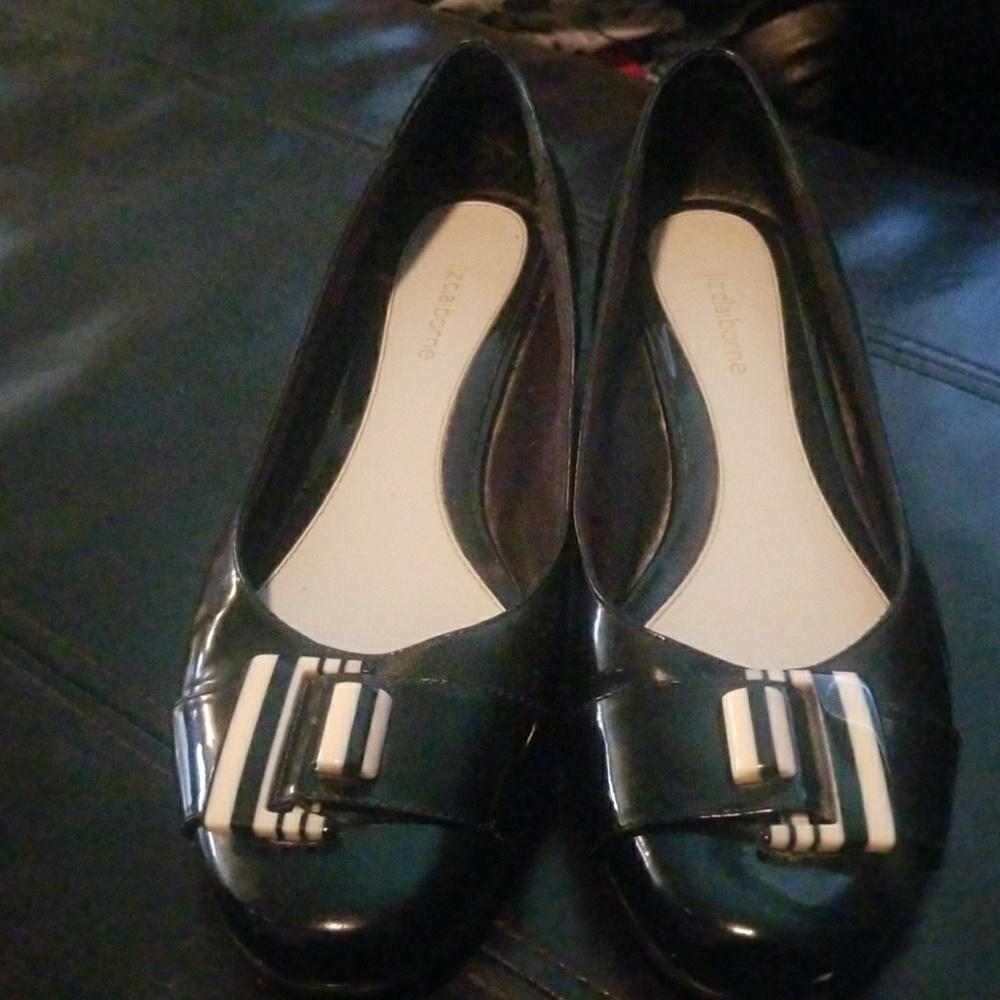 Black flats