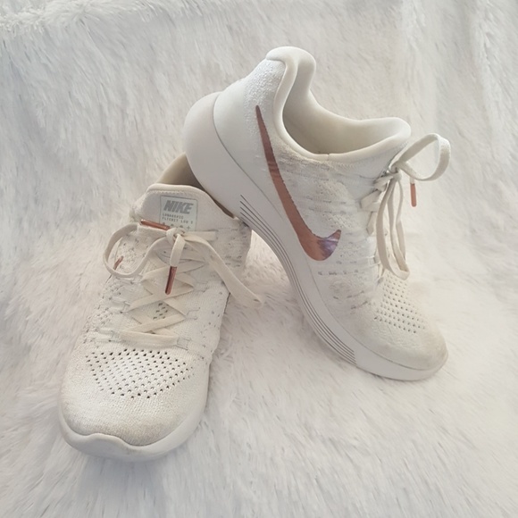 glitter nike tennis shoes