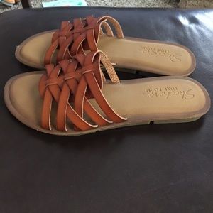 Skechers Luxe Foam leather sandals