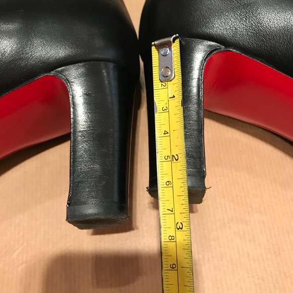 Christian Louboutin black boots - Picture 6 of 9