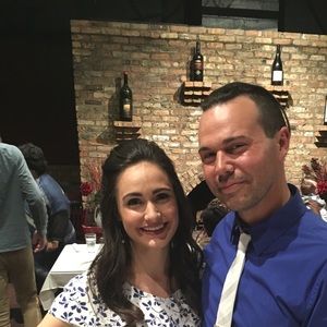 Meet your Posher, Elise