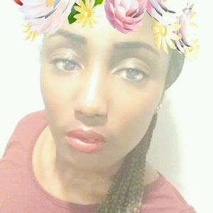 Meet your Posher, Ebony