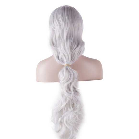White Wavy Beauty Wig 24-28 inches!! main image 3