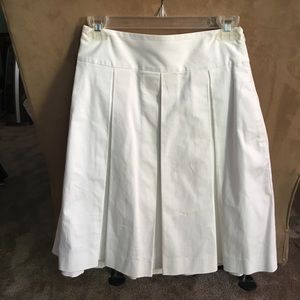 Express White Pleated Skirt (size 0)