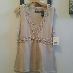 Access sleeveless sweater with crochet detail