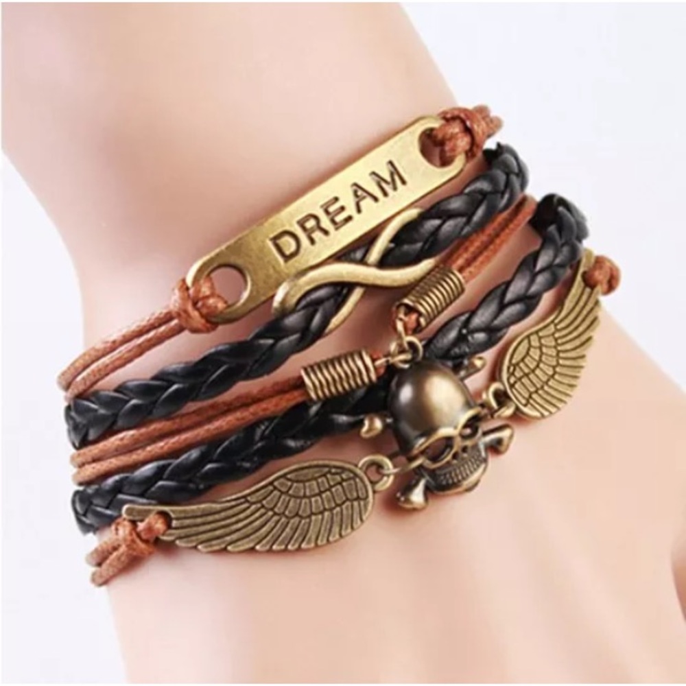 Skull Fashion bracelet