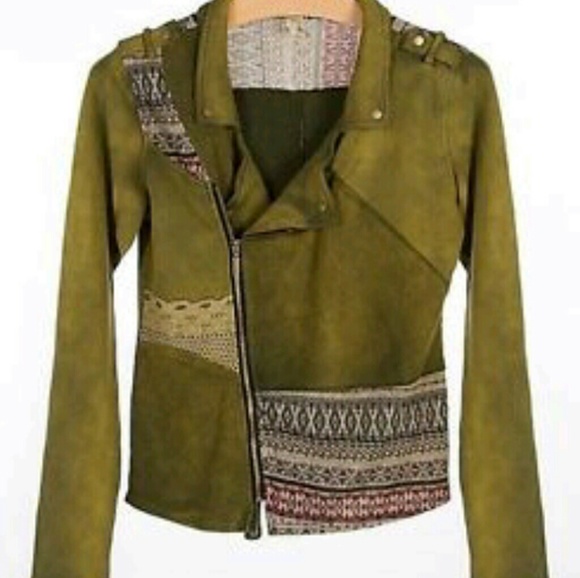 BKE Jackets & Blazers - Bke army green distressed tribal moto jacket