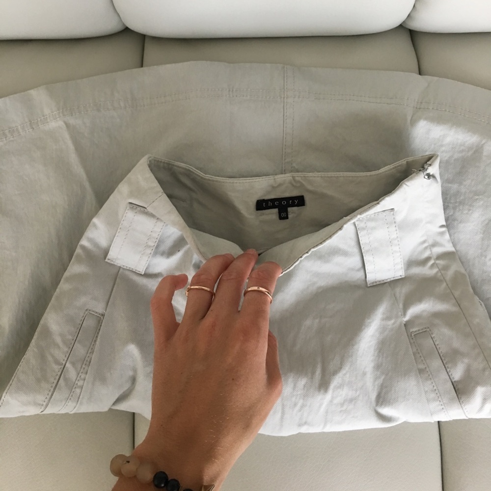 Theory skirt