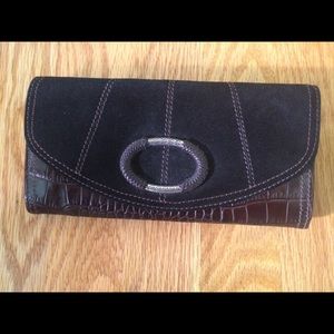 Brighton wallet
