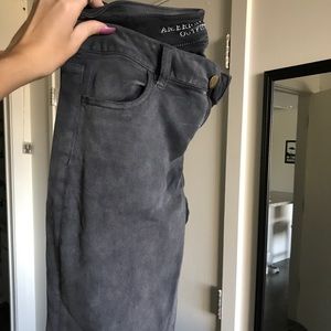 American Eagle faded grey jeggings