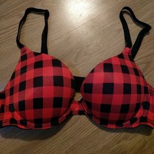 Victoria's Secret size 34B