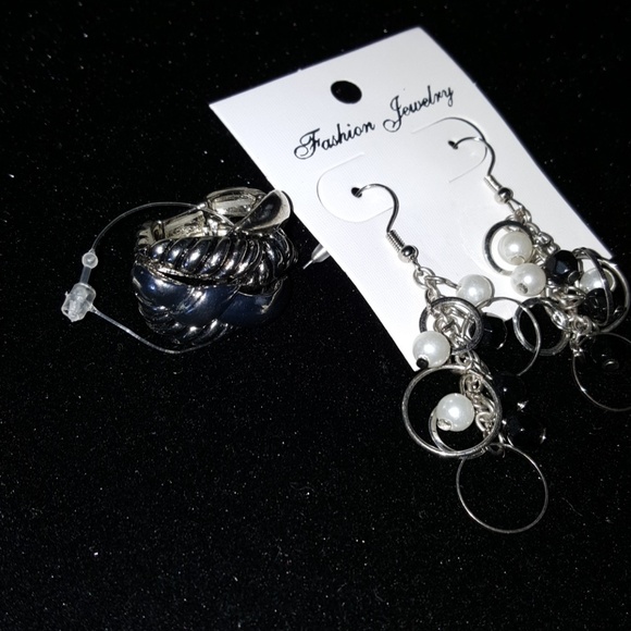 Earrings and ring combo - Picture 2 of 2