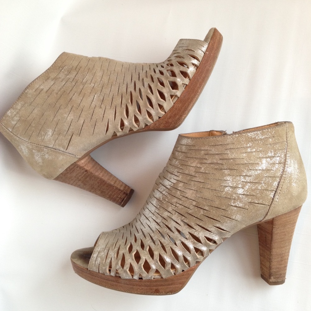 SALE 🎈Paul Green Tacey Peep Toe Bootie Sz 9.5