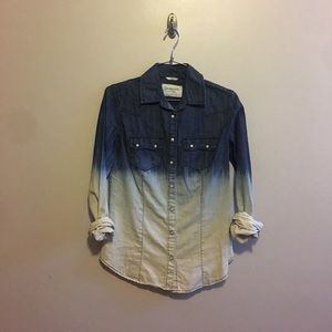 Aeropostale ombré button down