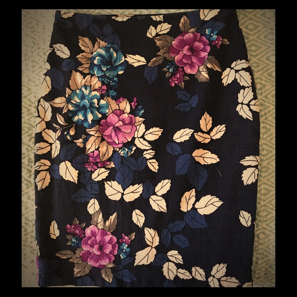 Ann Taylor Professional Floral Pencil Skirt